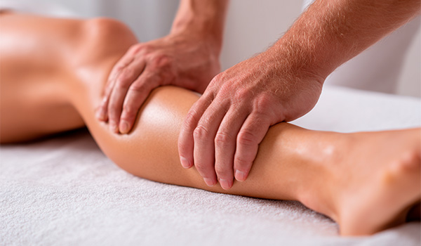 >Антицеллюлитный массаж тела: польза и вред